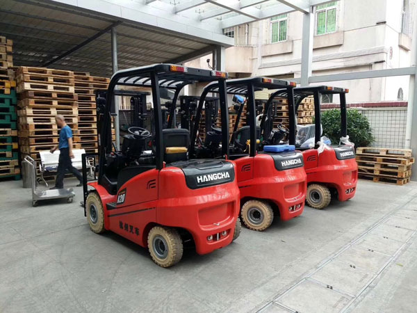 杭州叉車電動(dòng)叉車，60年始終如一的優(yōu)秀品質(zhì)
