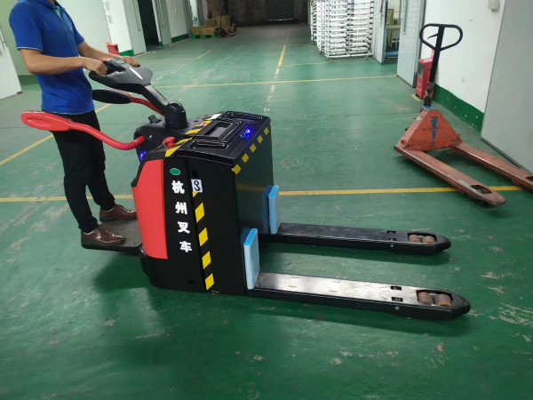 買了電動搬運(yùn)車之后，怎樣使用才能更省錢？